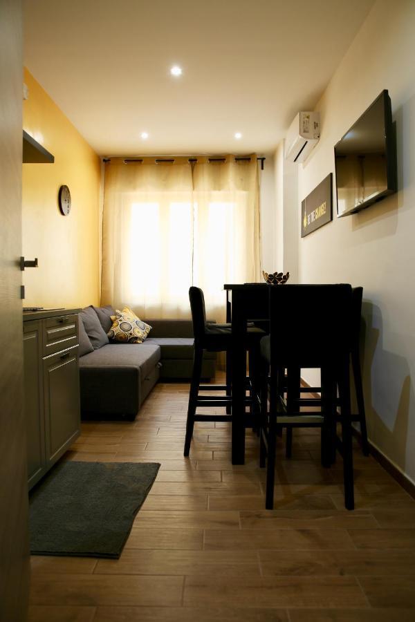 Andolfi 24 Rooms Помпей Екстериор снимка