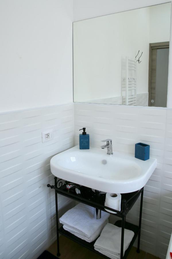 Andolfi 24 Rooms Помпей Екстериор снимка