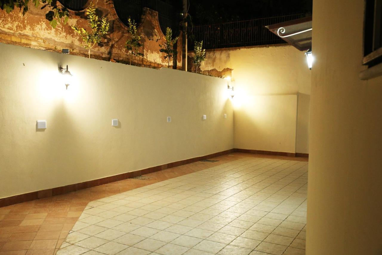 Andolfi 24 Rooms Помпей Екстериор снимка