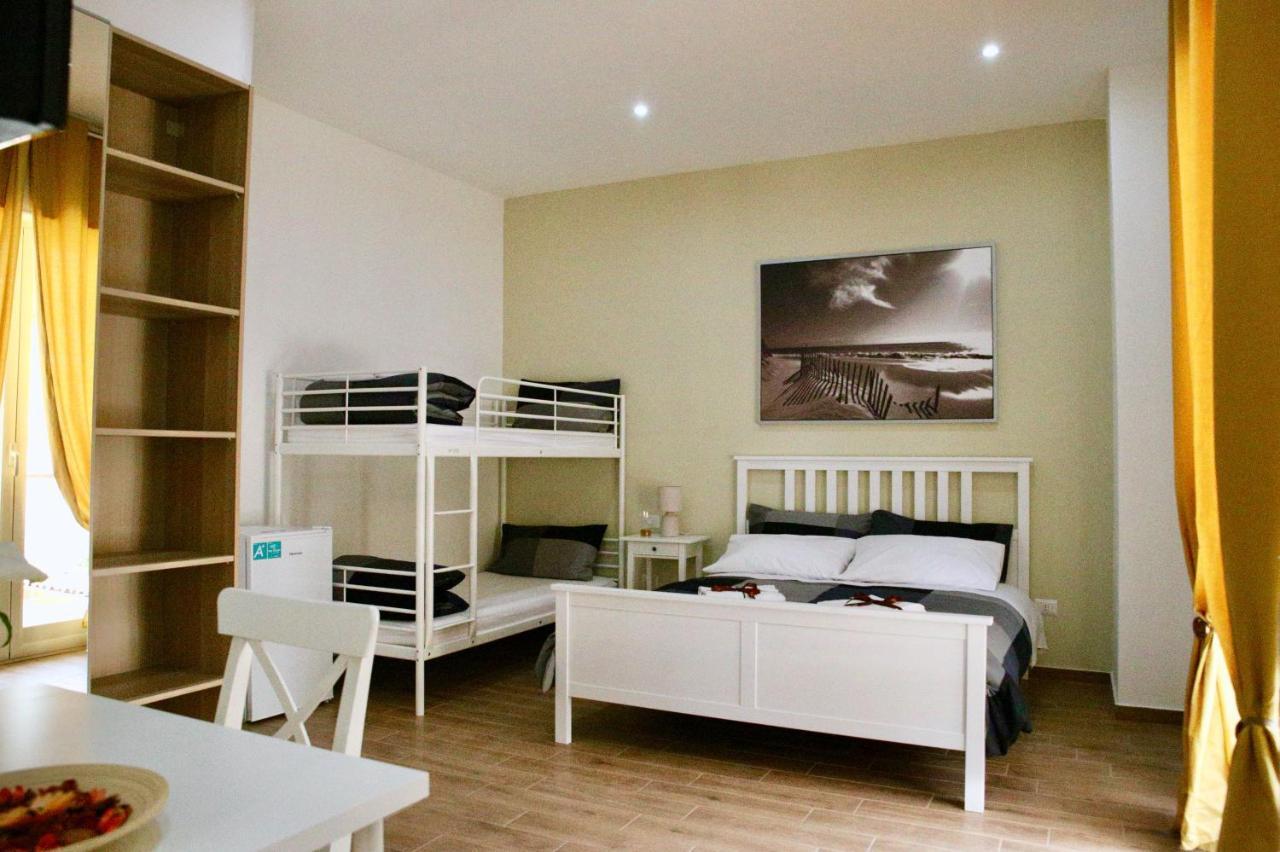 Andolfi 24 Rooms Помпей Екстериор снимка