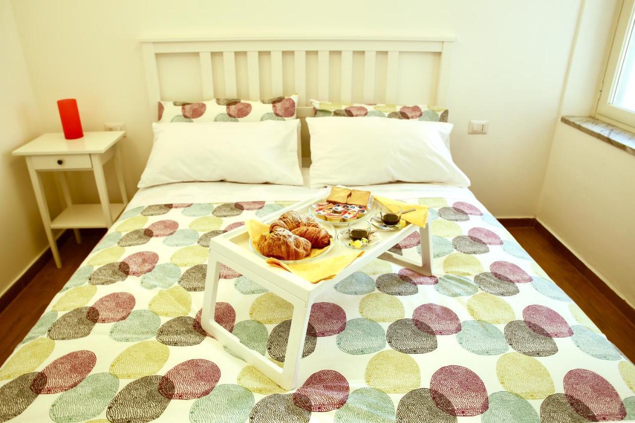 Andolfi 24 Rooms Помпей Екстериор снимка